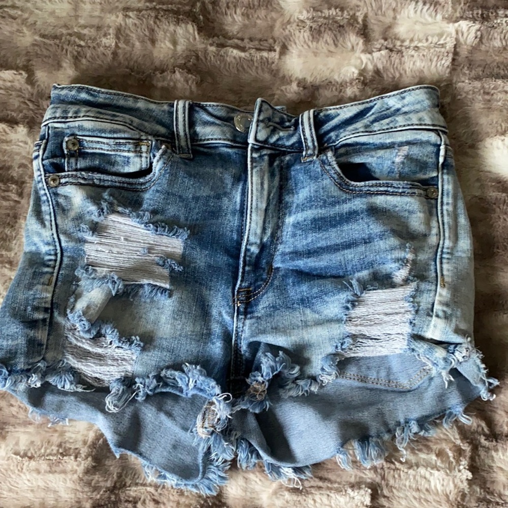 I’m selling denim shorts because too small - Picture 1 of 1